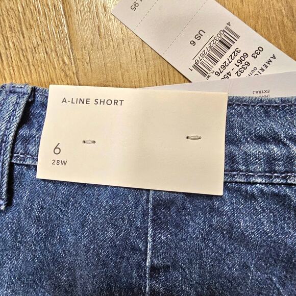 NWT American Eagle A Line Pleated Denim Shorts Preppy Mom Normcore 6 28W - Picture 5 of 8